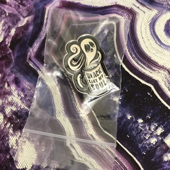Goth Ghost Horror Coffee Mug Cup “Black Like My Soul” Metal Enamel Pin Brooch - Picture 9 of 11